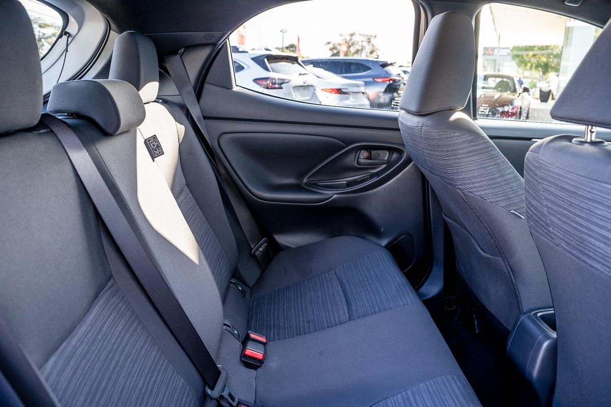 2021 Toyota Yaris SX Hybrid MXPH10R
