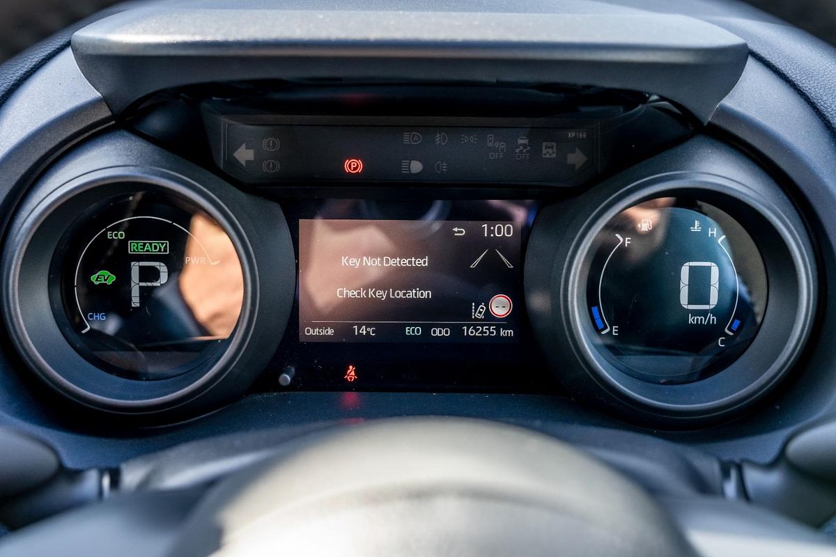 2021 Toyota Yaris SX Hybrid MXPH10R