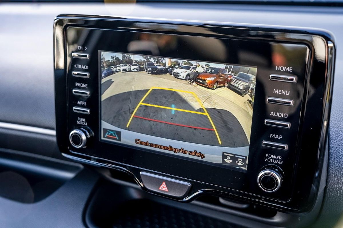 2021 Toyota Yaris SX Hybrid MXPH10R
