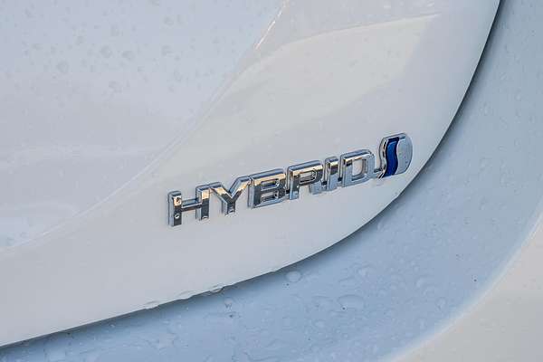 2021 Toyota Yaris SX Hybrid MXPH10R