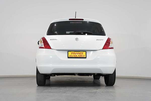 2014 Suzuki Swift GL Navigator FZ