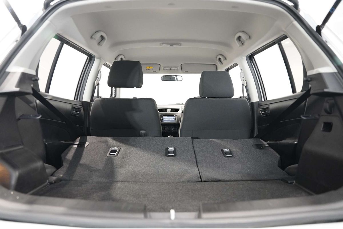 2014 Suzuki Swift GL Navigator FZ