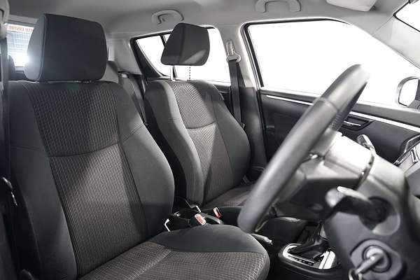 2014 Suzuki Swift GL Navigator FZ