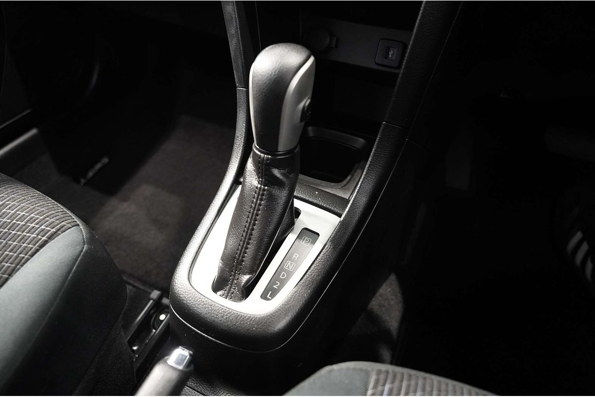 2014 Suzuki Swift GL Navigator FZ
