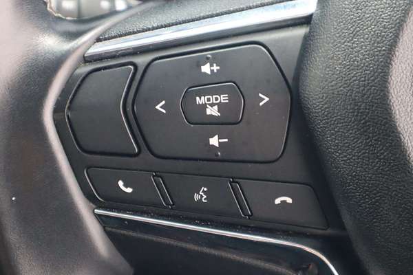 2022 Isuzu MU-X LS-U