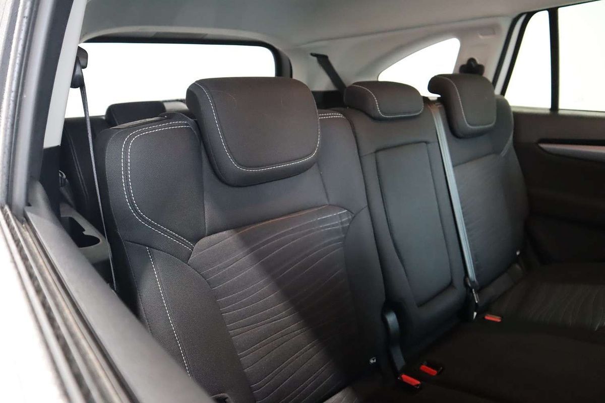 2022 Isuzu MU-X LS-U
