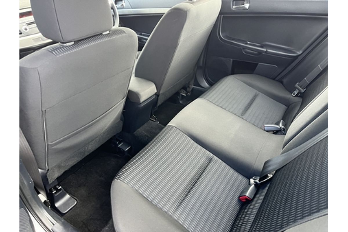 2011 Mitsubishi Lancer ES CJ