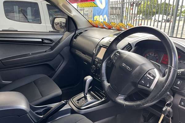 2017 Isuzu D-MAX SX High Ride Rear Wheel Drive