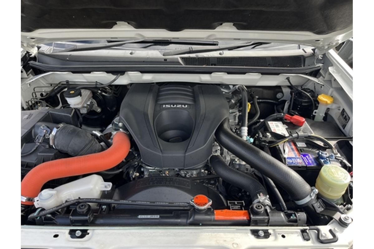 2017 Isuzu D-MAX SX High Ride Rear Wheel Drive