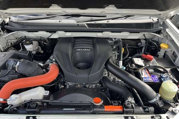 2017 Isuzu D-MAX SX High Ride Rear Wheel Drive