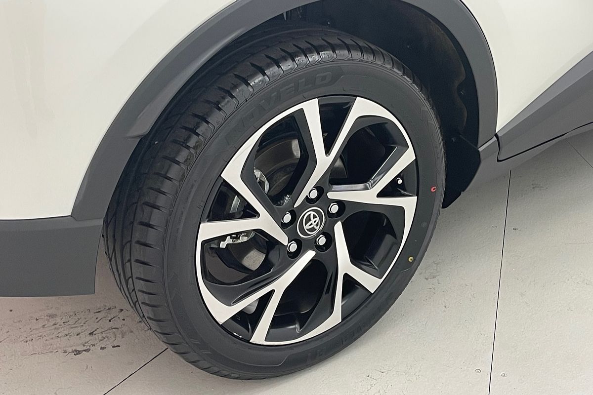2018 Toyota C-HR Koba NGX50R