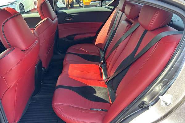 2022 Acura ILX w/Premium/A-Spec Package