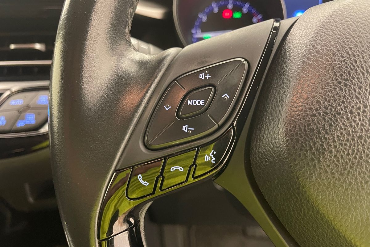 2018 Toyota C-HR Koba NGX50R