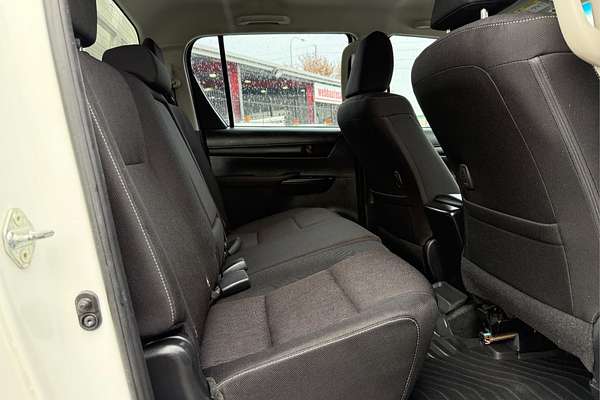 2019 Toyota Hilux SR GUN126R 4X4