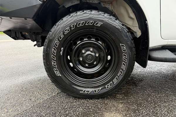 2019 Toyota Hilux SR GUN126R 4X4