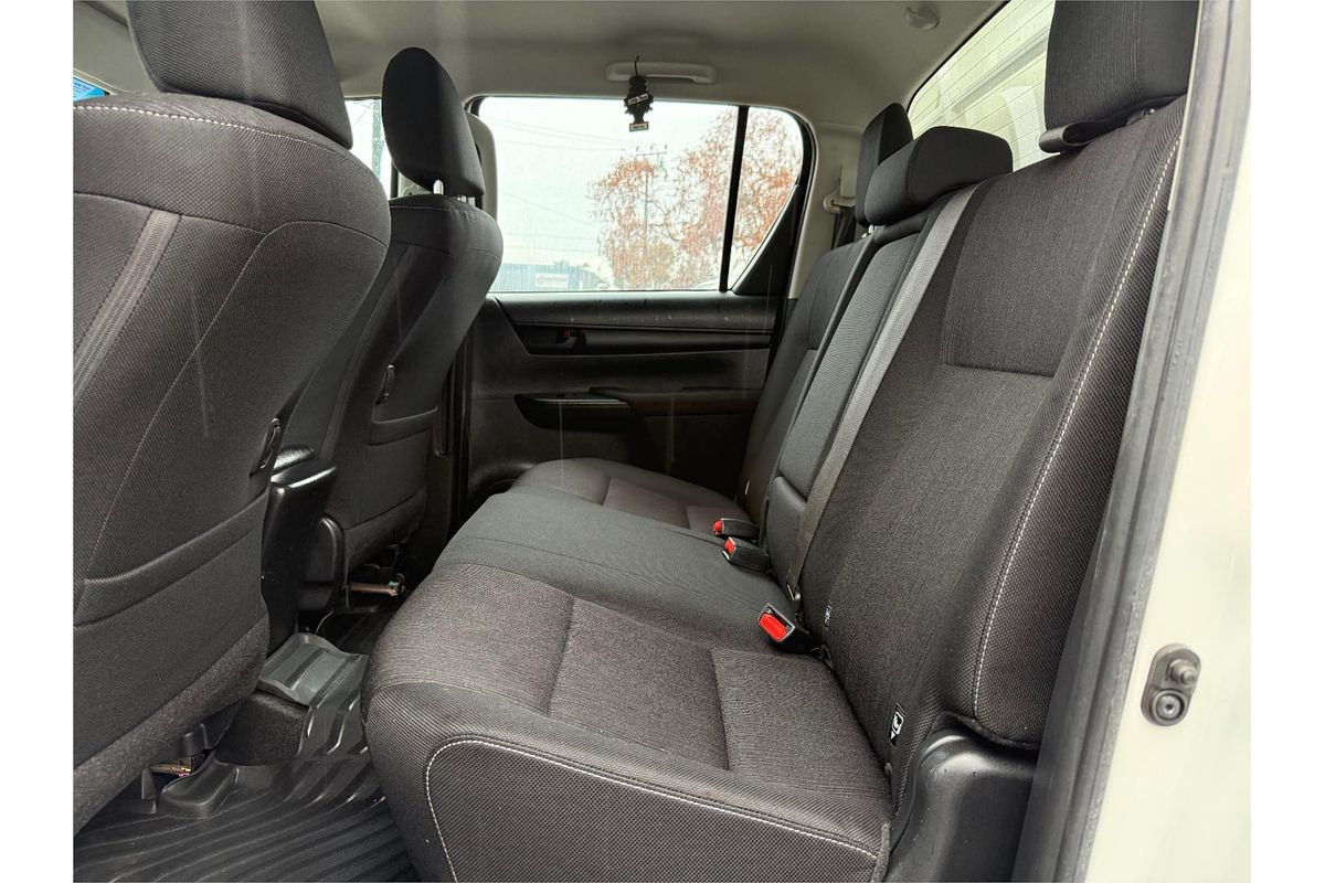 2019 Toyota Hilux SR GUN126R 4X4