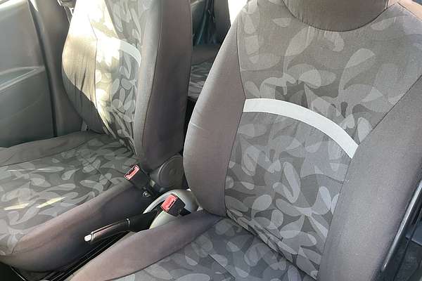 2011 Suzuki Alto GL GF