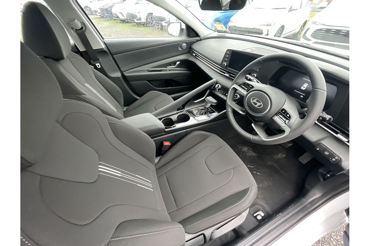 2025 Hyundai i30 Hybrid CN7.V2