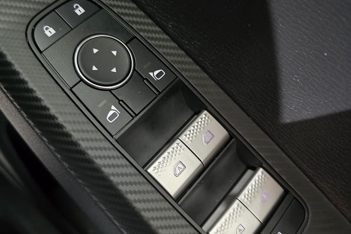 2023 Mitsubishi OUTLANDER OUTLANDER ES 7 SEAT (2WD) ZM2M46
