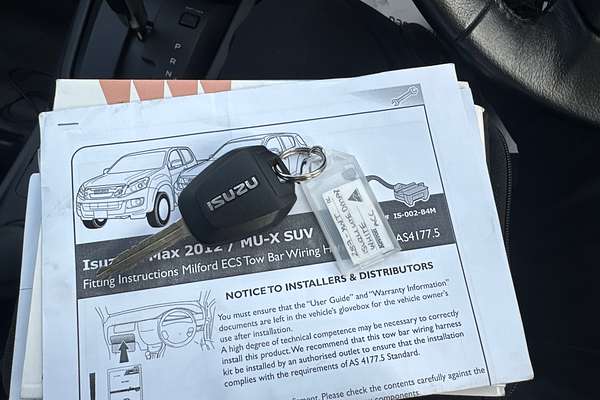 2017 Isuzu D-MAX SX  Rear Wheel Drive