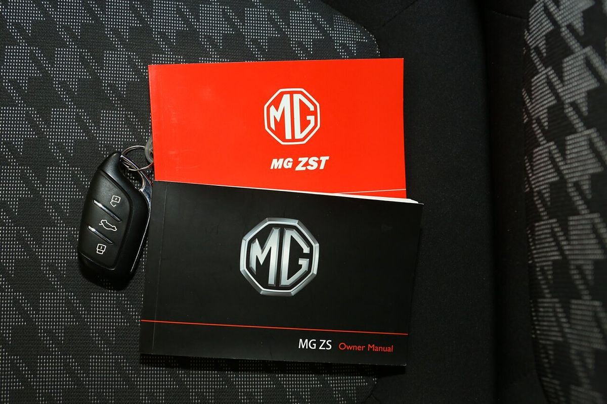 2023 MG ZST Core