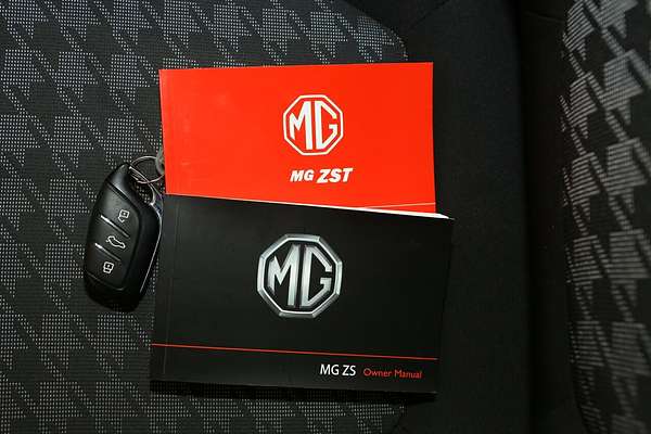 2023 MG ZST Core