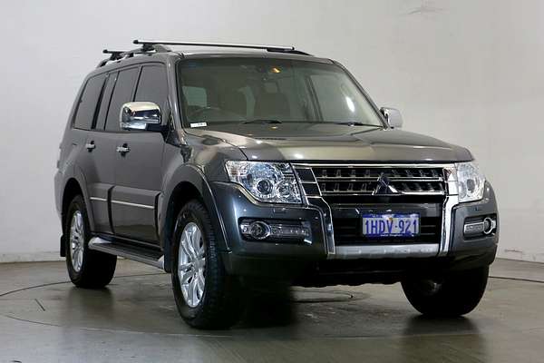 2020 Mitsubishi Pajero Exceed NX