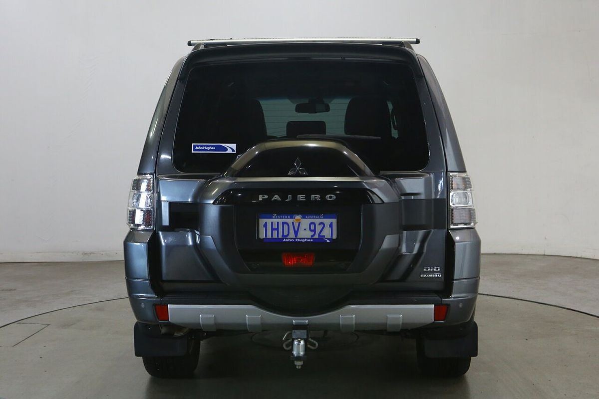 2020 Mitsubishi Pajero Exceed NX
