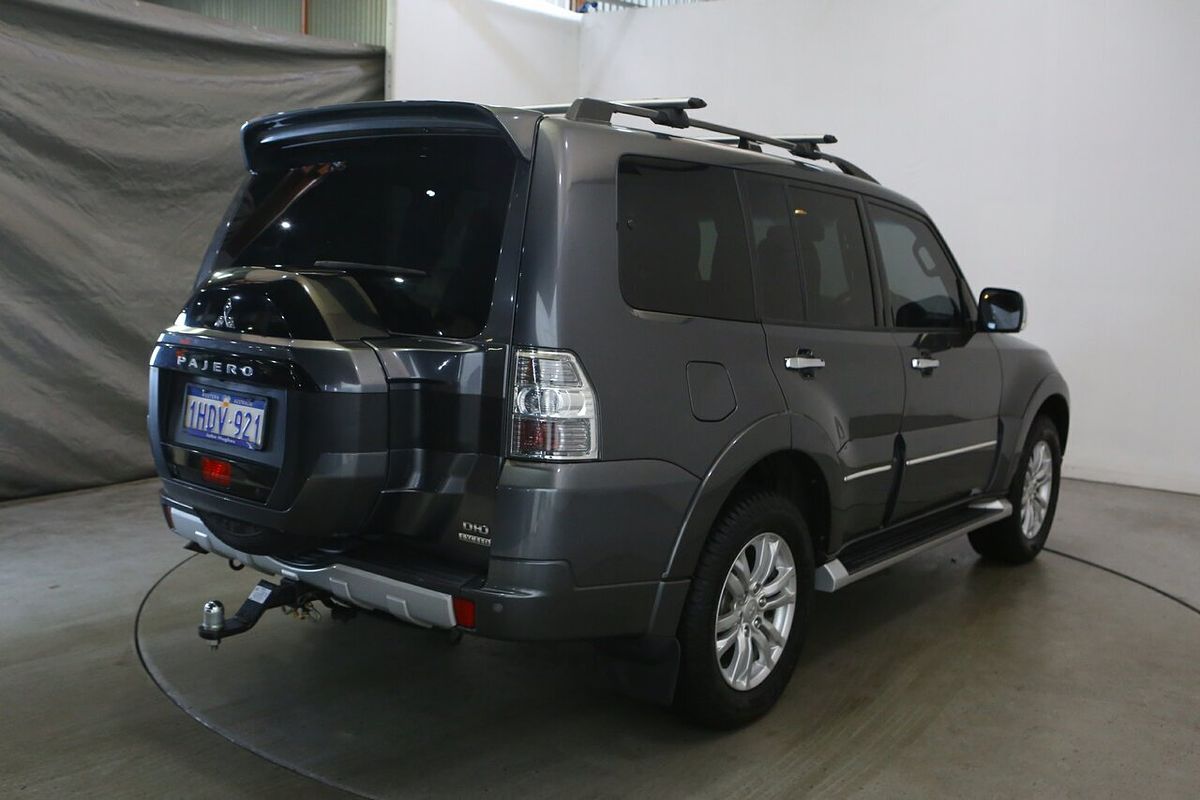 2020 Mitsubishi Pajero Exceed NX