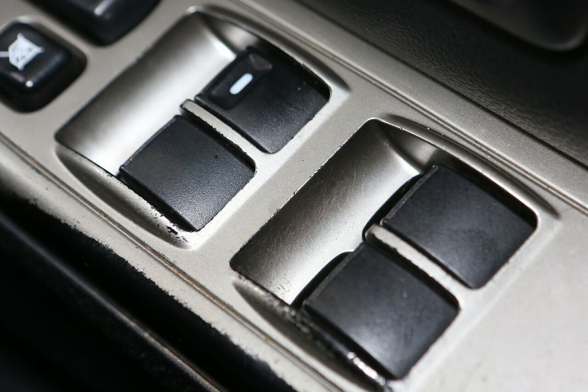 2020 Mitsubishi Pajero Exceed NX