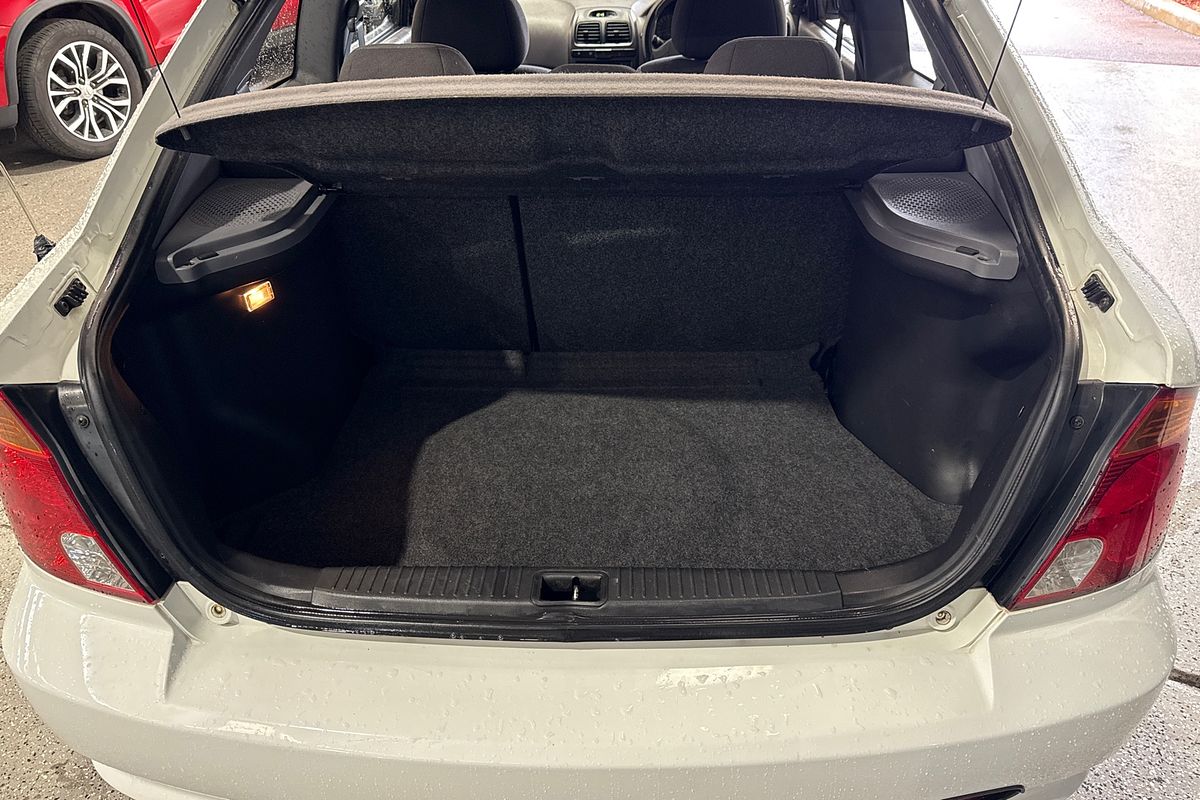 2003 Hyundai Accent GL LC