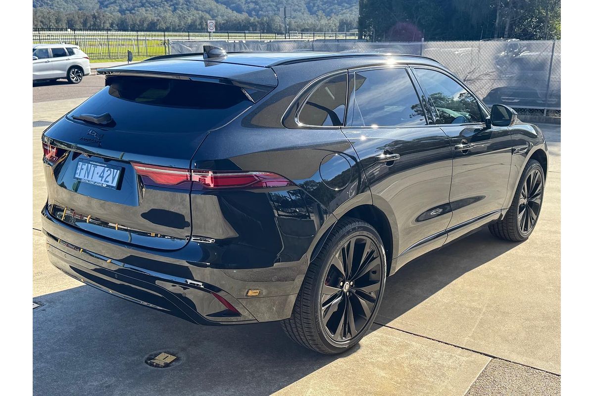 2024 Jaguar F-PACE P250 R-Dynamic SE X761
