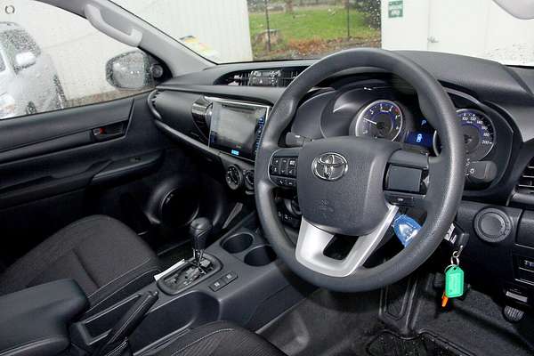 2018 Toyota Hilux SR GUN126R 4X4
