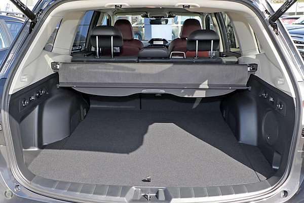 2024 Subaru Forester STI Sport S5