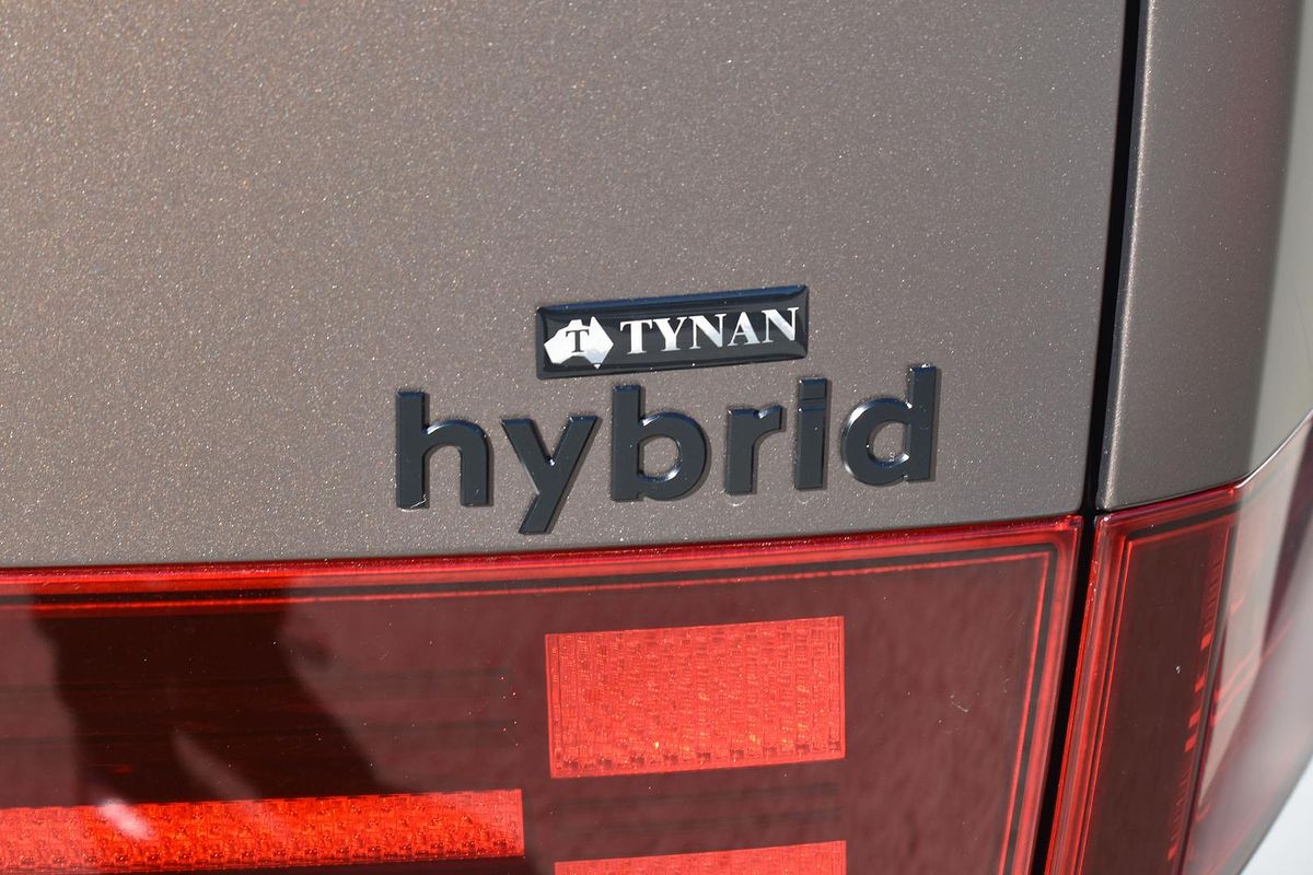 2025 Hyundai Santa Fe Hybrid Calligraphy MX5.V1