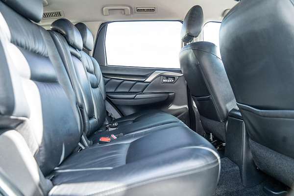 2016 Mitsubishi Pajero Sport GLS QE