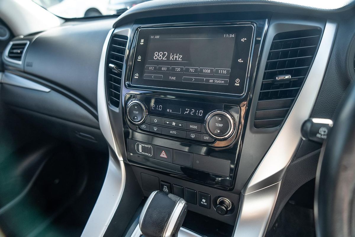 2016 Mitsubishi Pajero Sport GLS QE