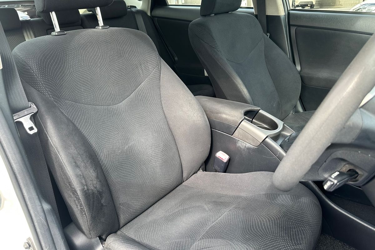 2013 Toyota Prius ZVW30R