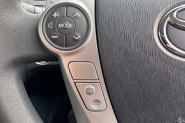 2013 Toyota Prius ZVW30R