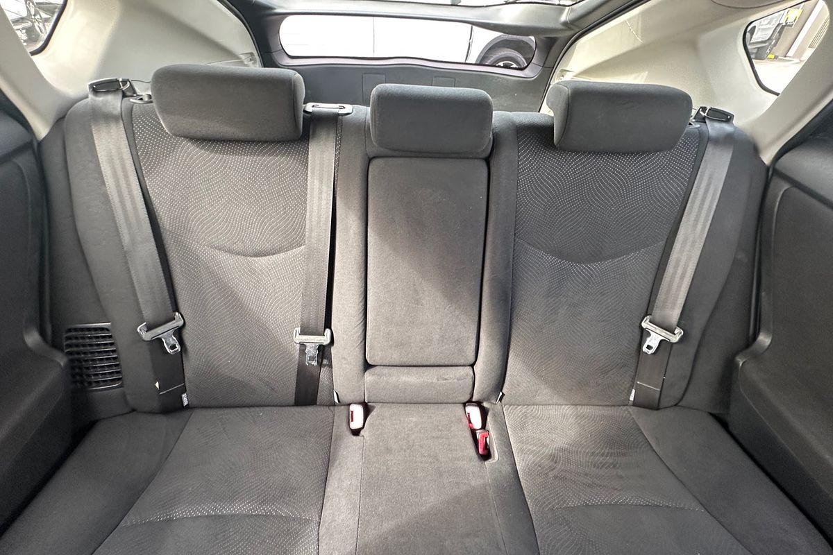 2013 Toyota Prius ZVW30R