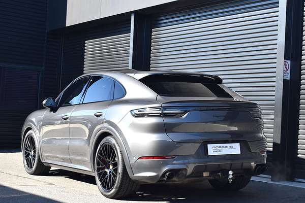 2022 Porsche Cayenne GTS 9YB