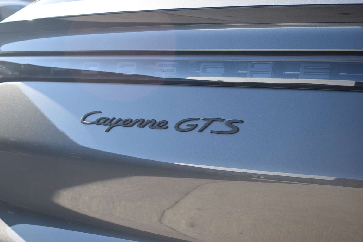2022 Porsche Cayenne GTS 9YB