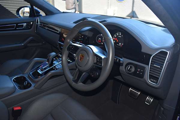 2022 Porsche Cayenne GTS 9YB