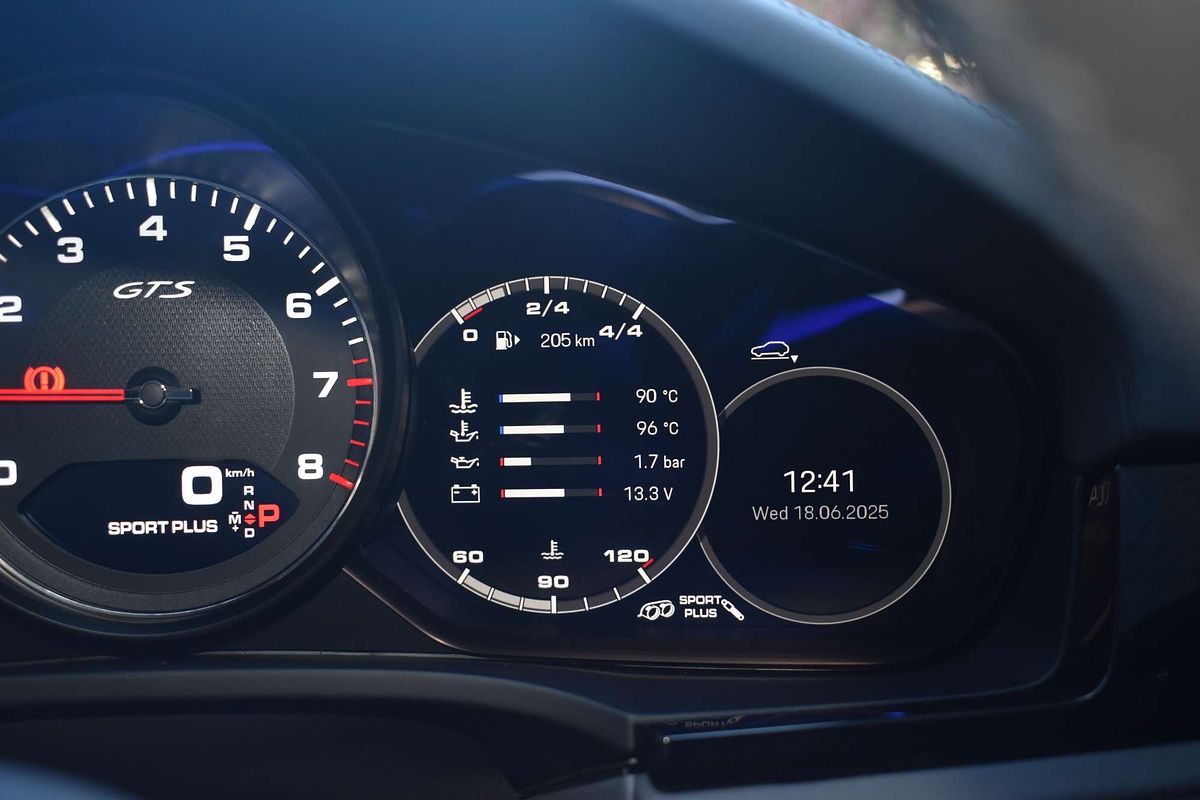 2022 Porsche Cayenne GTS 9YB