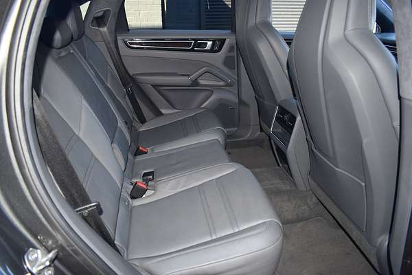 2022 Porsche Cayenne GTS 9YB