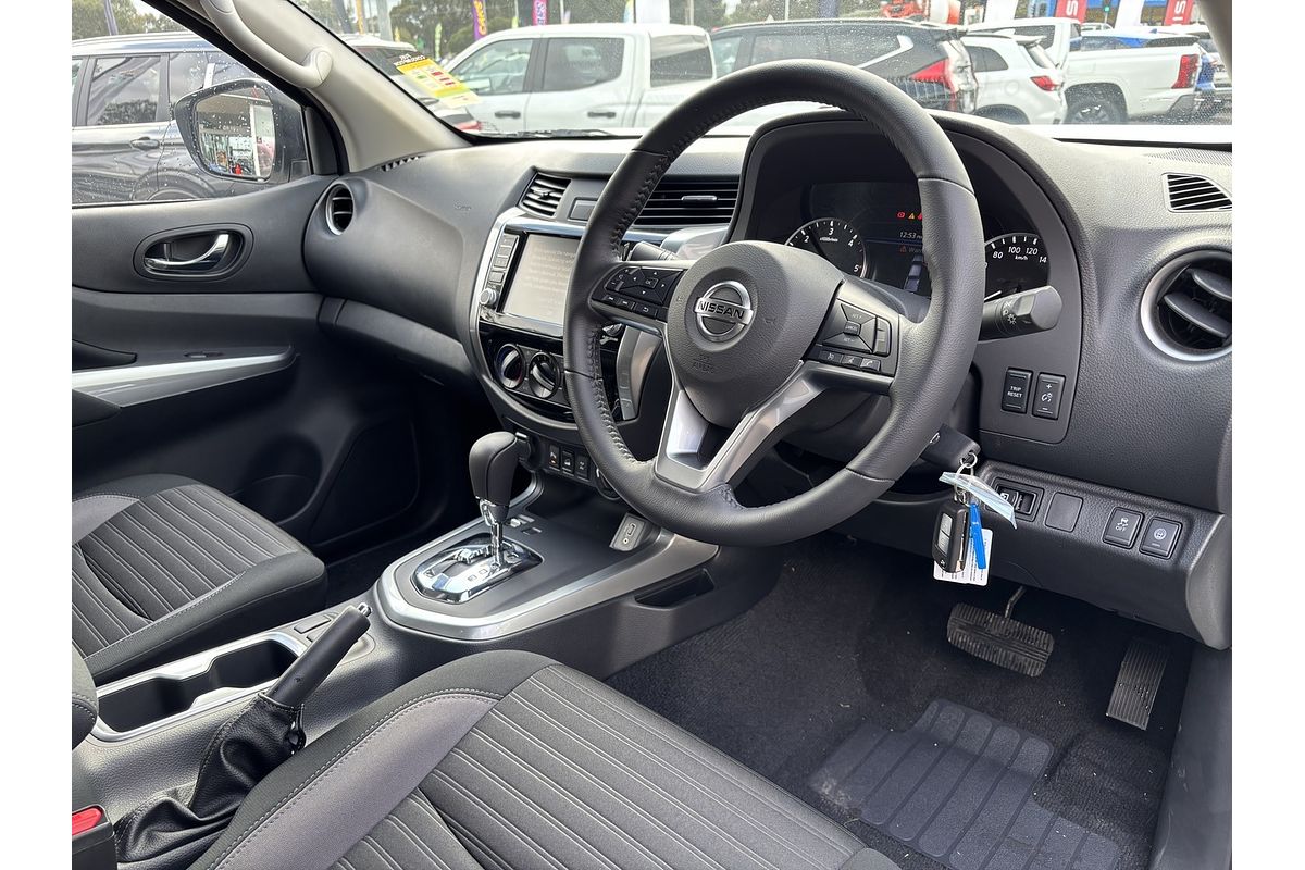 2024 Nissan Navara ST D23 4X4