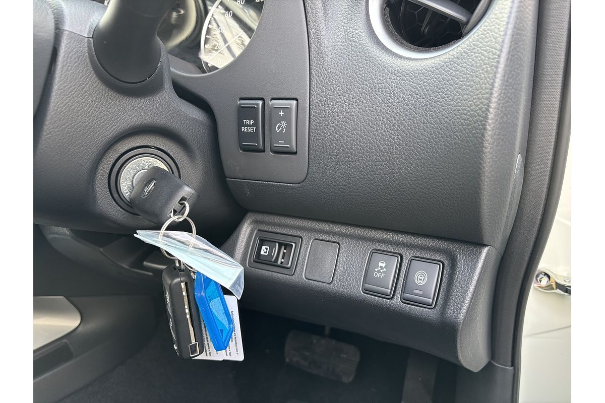 2024 Nissan Navara ST D23 4X4