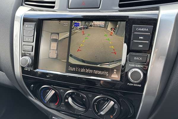 2024 Nissan Navara ST D23 4X4