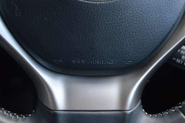 2013 Lexus ES ES300h Luxury AVV60R