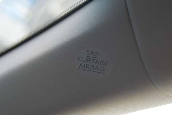 2013 Lexus ES ES300h Luxury AVV60R